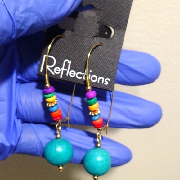 Women's Stunning Gold-Tone Colorful Kidney Wire Beaded Drop Dangle Earrings 2.5" - Picture 1 of 5